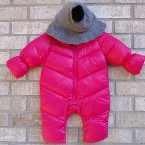 SIZE 3-6 months. Baby girl’s bodysuit /snowsuit puffer.